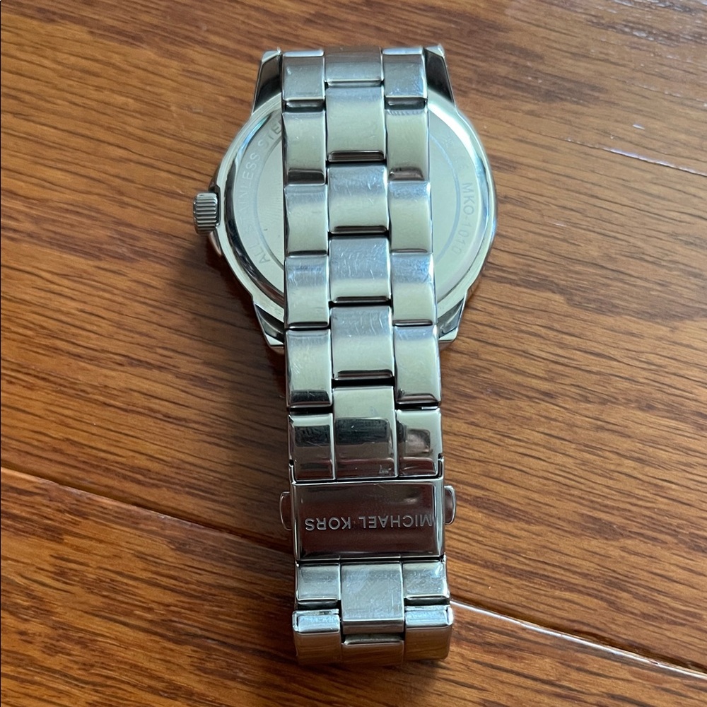 Michael Kors Silver Zebra Dial Watch - Picture 2 of 4